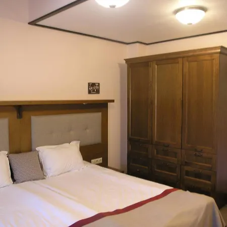 7 Pools Boutique Bansko