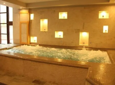 7 Pools Boutique Hotel apartamentowy
