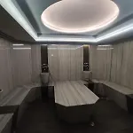 7 Pools Boutique