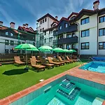 Apartahotel 7 Pools Boutique
