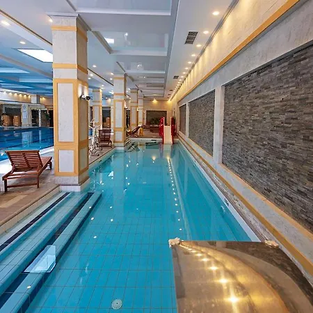 Апартхотел 7 Pools Boutique Банско