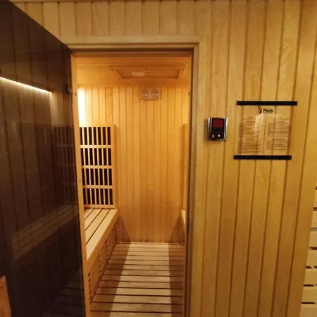 7 Pools Boutique Апартхотел 3*