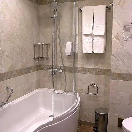 7 Pools Boutique 3*
