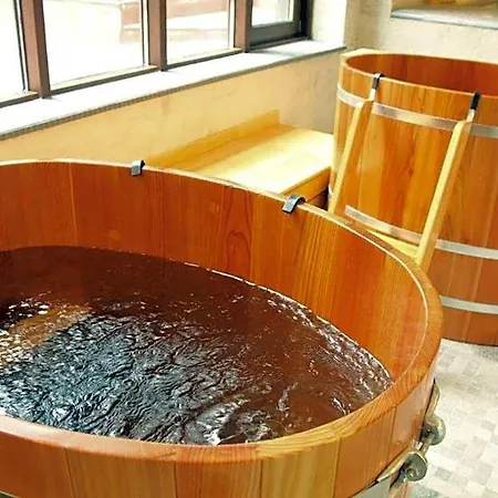 7 Pools Boutique